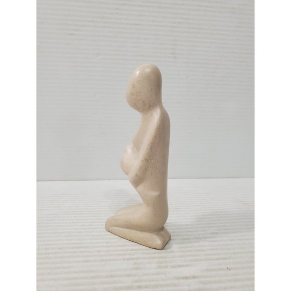 Vintage Soapstone Pregnant Mother Sculpture/Minimalist Modern/Made in Kenya - Picture 5 of 10